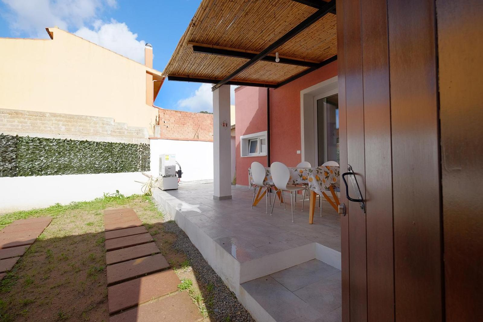 Newly Built Holiday House In テウラーダ エクステリア 写真